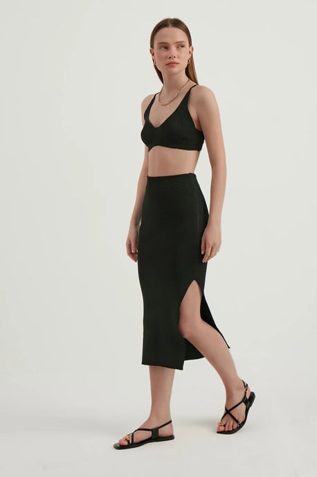 2 Piezas: Top Corto Bodycon con Cuello en V y Falda Maxi de Cintura Alta con Abertura Lateral - Image 2