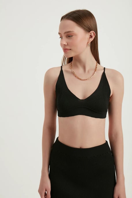 2 Piezas: Top Corto Bodycon con Cuello en V y Falda Maxi de Cintura Alta con Abertura Lateral - Image 5