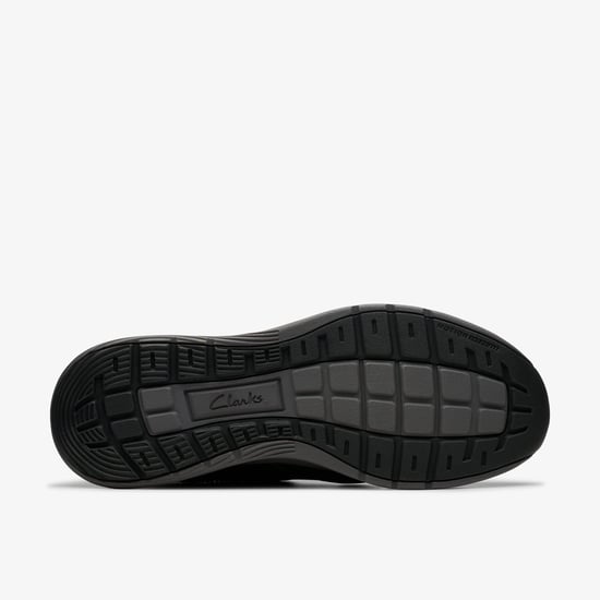 Motion Trek EZ Black Leather Trainers - Image 3