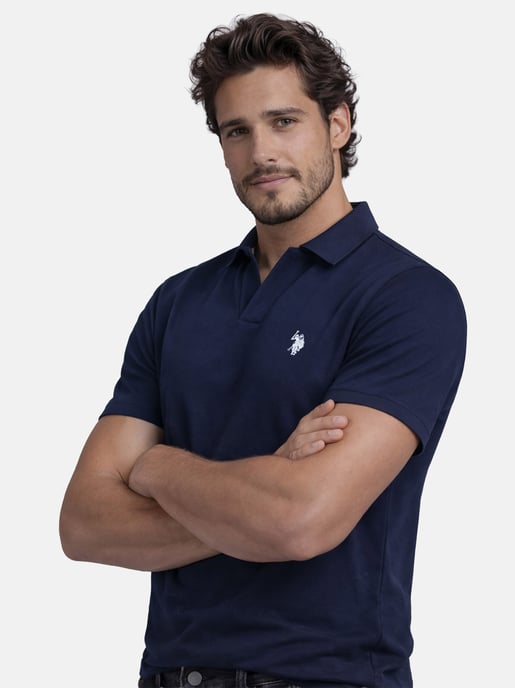 Polo para hombre U.S. Polo Assn. con cuello abierto - Image 6