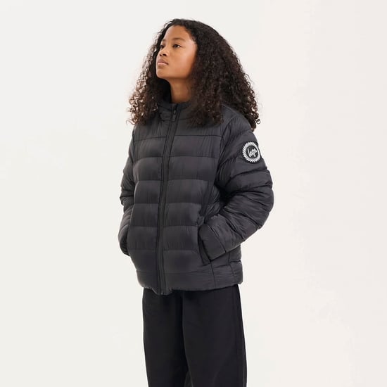 Chaqueta Acolchada para Niños y Niñas con Capucha Negra Abrigada - Image 4