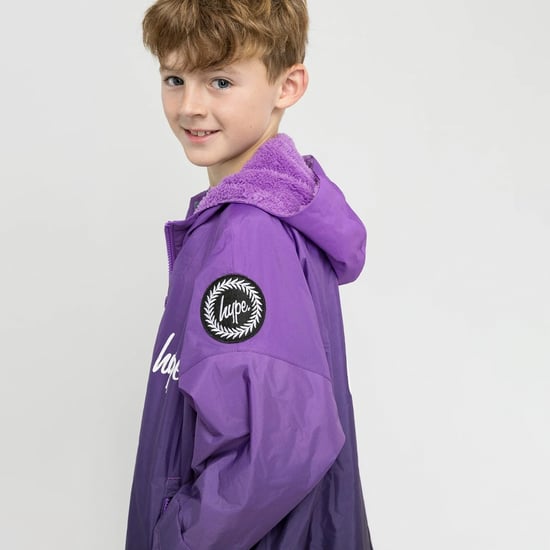 Bata de Cambio para Niños Morado Ombre Chicos y Chicas con Capucha - Image 3