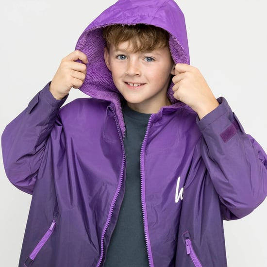 Bata de Cambio para Niños Morado Ombre Chicos y Chicas con Capucha - Image 5