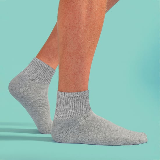 Paquete de 6 calcetines para hombre de tobillo diabéticos, ricos en algodón, transpirables, calcetines para el día a día - Image 3