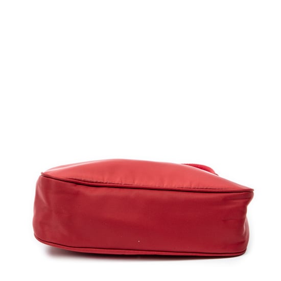 Prada Vintage Mini Zip Hobo en rojo Lienzo - Image 6