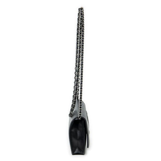 Chanel CC Classic Chain Wallet en negro Cuero de ternero - Image 4