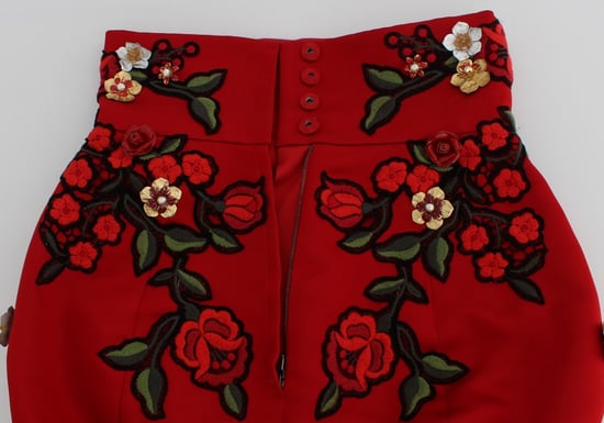 Pantalones Cortos con Bordado Floral de Dolce Gabbana de Cintura Alta - Image 5