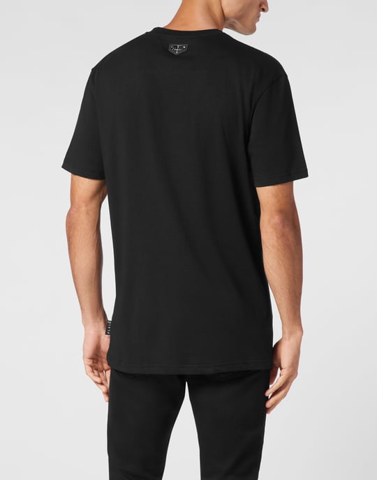 Camiseta Cuello Pico Skull&Bones - Image 3