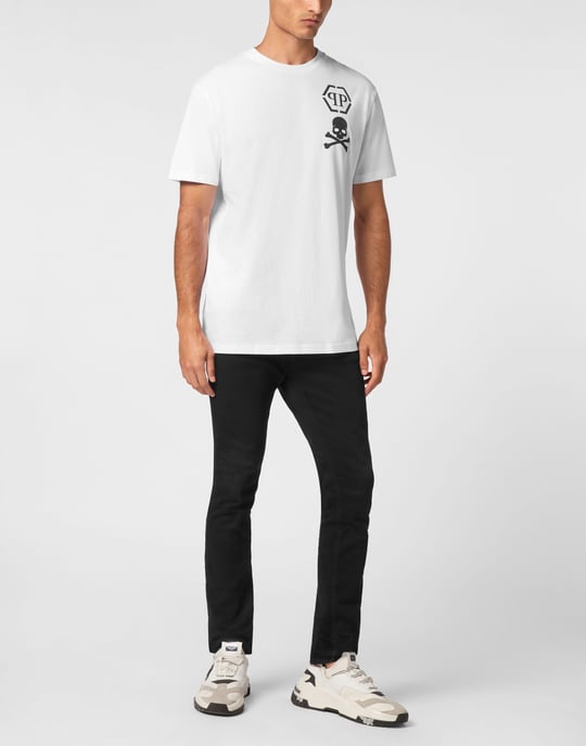 Camiseta Cuello Pico Skull&Bones - Image 3