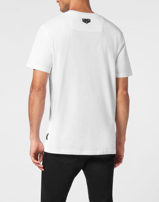 Camiseta Cuello Pico Skull&Bones - Image 4