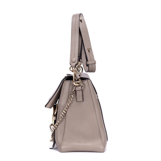 Chloé Faye Day Small en  gris Cuero de ternera - Image 3