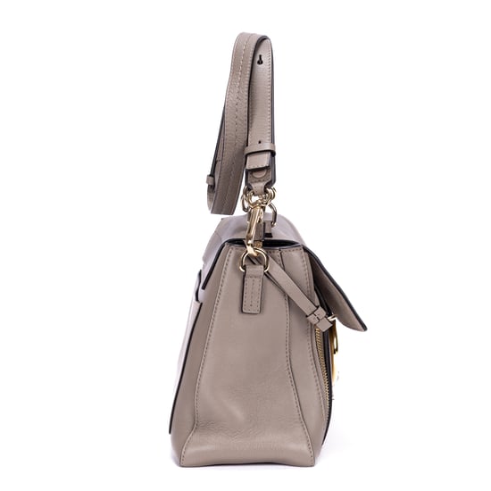 Chloé Faye Day Small en  gris Cuero de ternera - Image 4