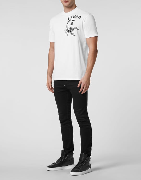 Camiseta Cuello Redondo Scorpion - Image 3