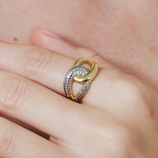 Anillo Luxenter de Aleación de Metal y Circonita Brillante acabado en oro amarillo de 18k - Denan - Image 4