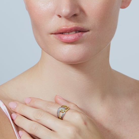 Anillo Luxenter de Aleación de Metal y Circonita Brillante acabado en oro amarillo de 18k - Denan - Image 5