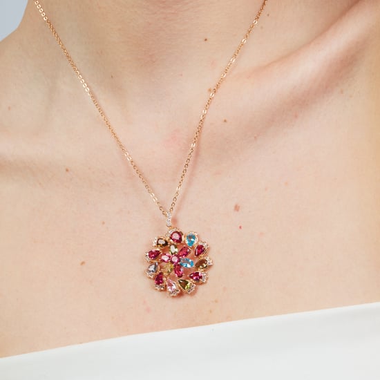 Collar Luxenter de Aleación de Metal y Circonita Multicolor acabado en oro rosa de 18k - Casil - Image 4