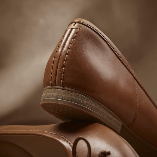 Fawna Lily Tan Leather Zapatos - Image 6