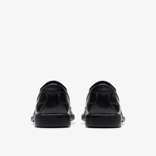 Zapatos Negros de Piel Libre Cosgrove - Image 5