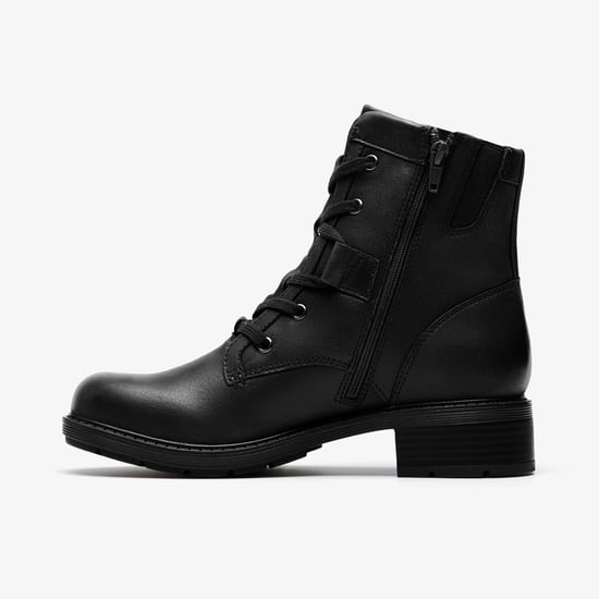 Botas de Cuero Negro Hearth Parker - Image 2
