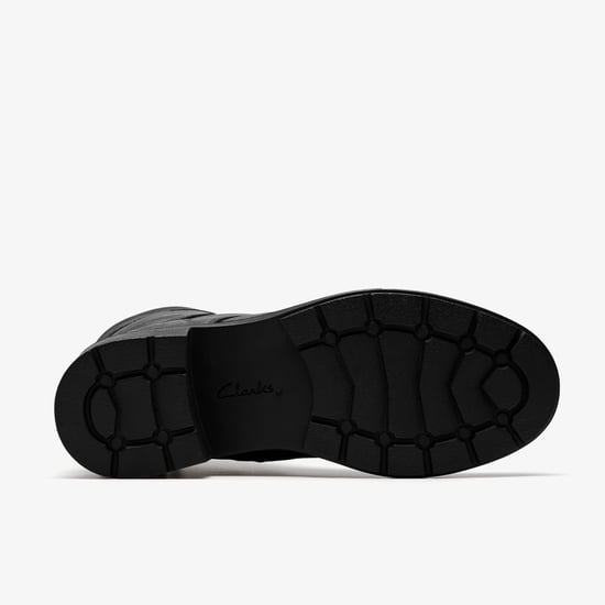 Botas de Cuero Negro Hearth Parker - Image 3