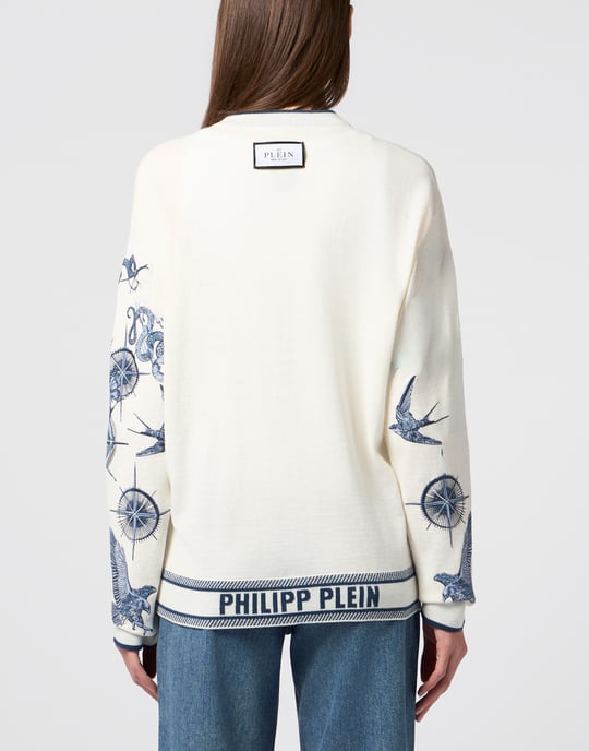 Round Neck Pullover Butterfly Tattoo - Image 5
