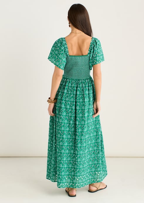 Vestido midi fruncido con bordado floral verde - Image 4