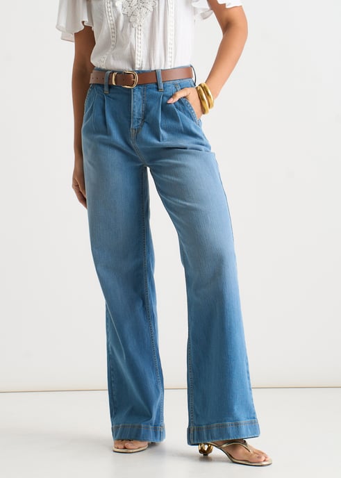 Vaqueros de corte ancho con pliegues azules - Image 2