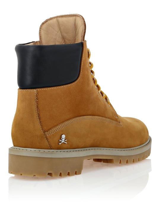 Botas - Image 2