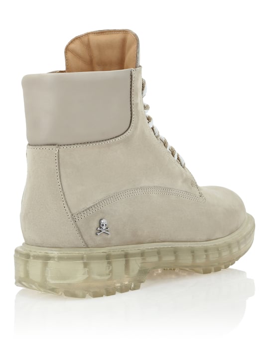 Botas - Image 2