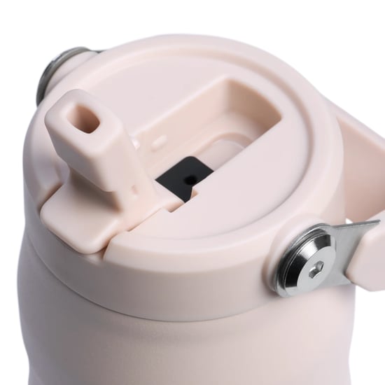 Botella de Agua IceFlow con Pajilla Flip 0.7L - Image 4
