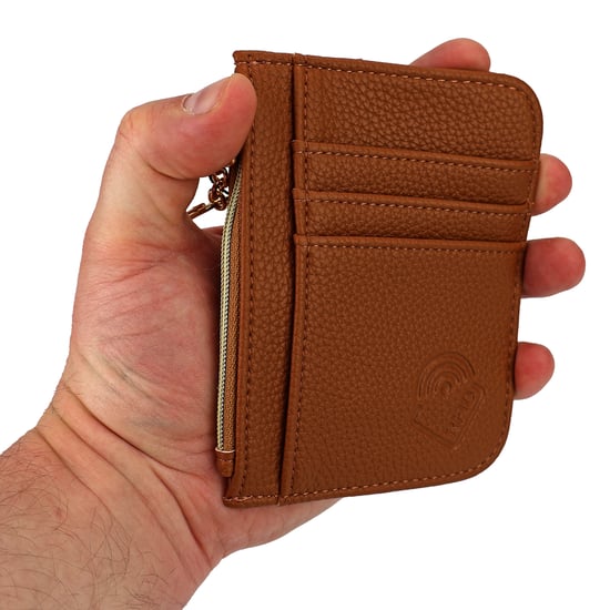 Cartera Compacta para Damas en Cuero Sintético con Múltiples Slots para Tarjetas - Image 3