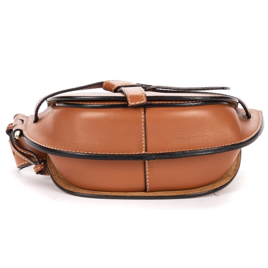 Loewe Mini Gate Waist Bag Small en Brown Cuero de ternero - Image 6