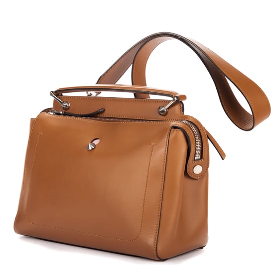 Fendi Dotcom Top Handle  en  Brown Cuero de ternero - Image 2