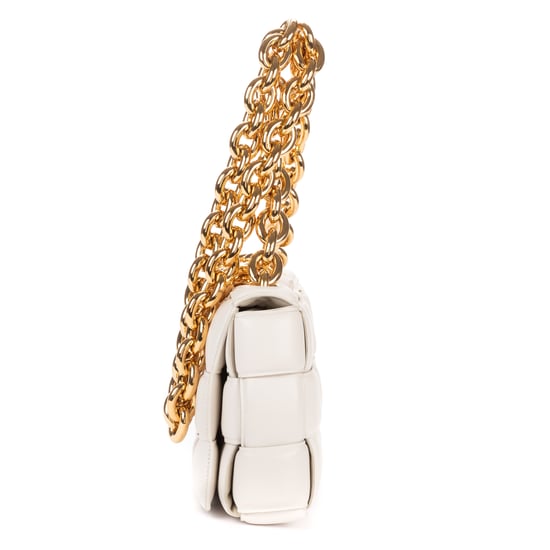 Bottega Veneta Padded Casette Chain Crossbody  en  marfil Cuero de ternero - Image 3