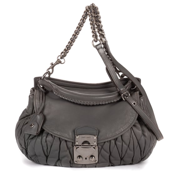 Miu Miu Coffer Flap Hobo en gris Cuero de ternero - Image 1
