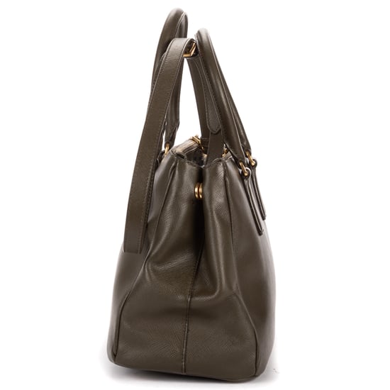 Prada Double Zip Tote en verde oscuro Cuero de ternero - Image 3