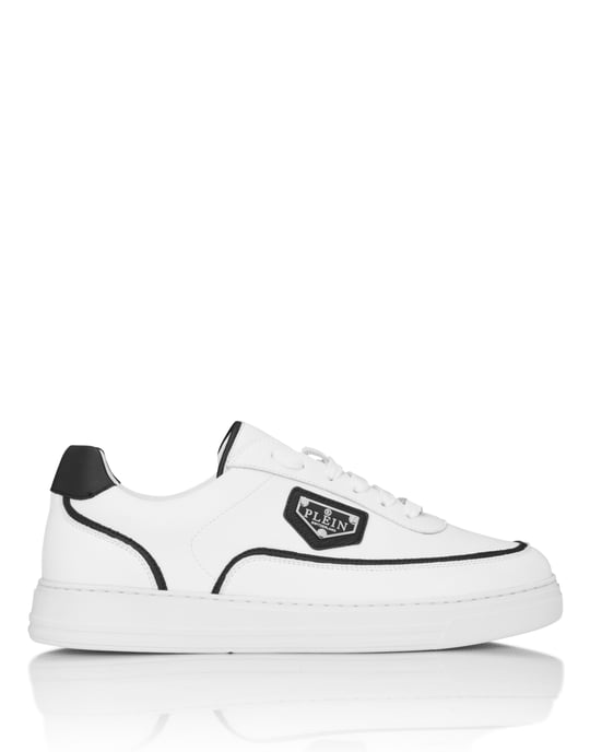 Low-Top Sneakers Triangle - Image 5