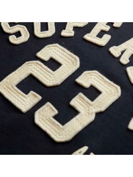Sudadera deportiva vintage para hombre de Superdry - Image 4