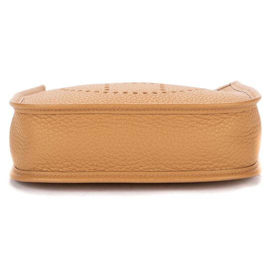 Hermès Evelyne 16 Amazone Mini en marrón claro Cuero de ternero - Image 6