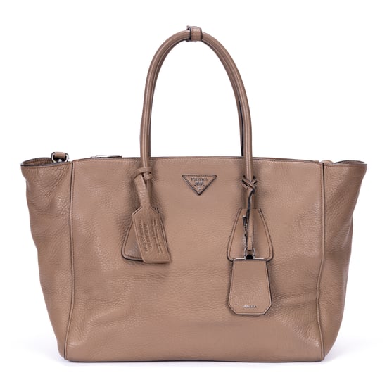 Prada Square Flat Crossbody en beige Cuero de ternero - Image 1