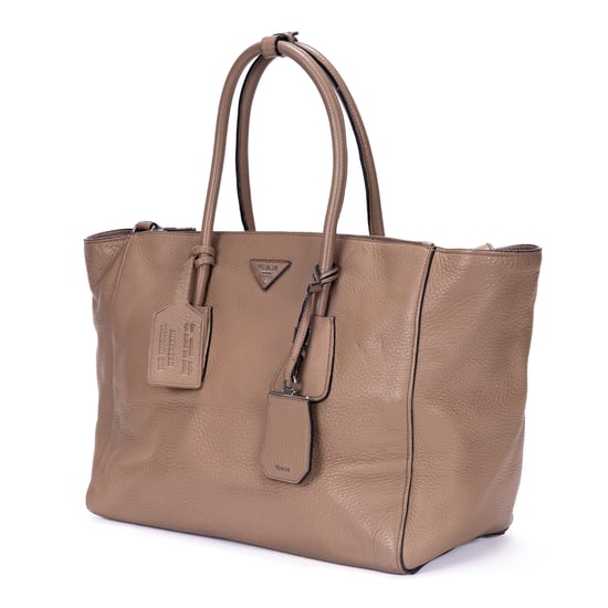 Prada Square Flat Crossbody en beige Cuero de ternero - Image 2