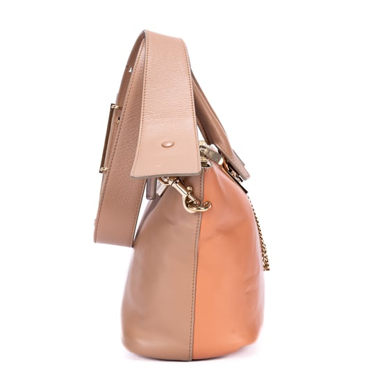 Chloé Bailey Convertible 2-Way Tote  en  beige Cuero de ternero - Image 4