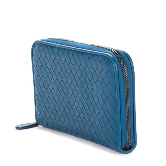 Bottega Veneta Zip Around Wallet en azul Cuero de becerro - Image 2