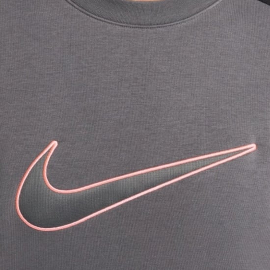 Suéter Gris Con El Logotipo Grande Del Swoosh De Nike - Image 4