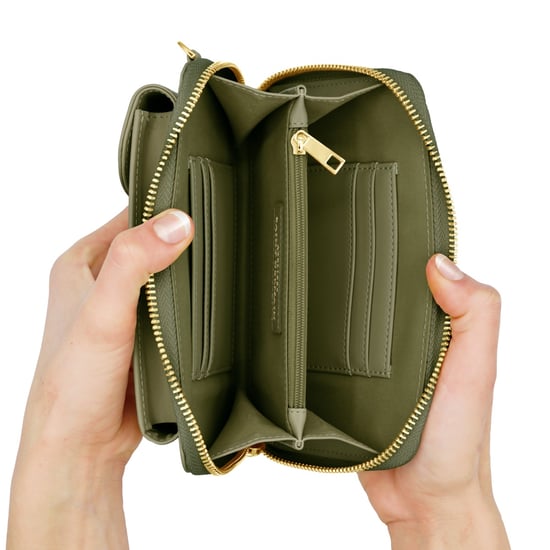 Smartphone pouch London - Image 4