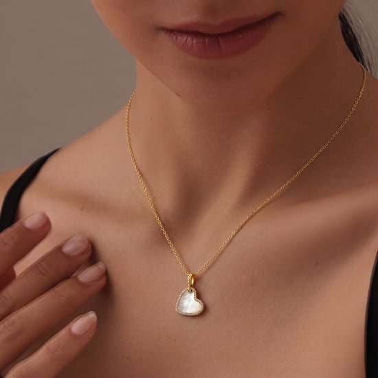 Collar de Corazón de Madreperla para Mujer con Circonitas y Baño de Oro en Plata de Ley 925 BICLL036 - Image 3