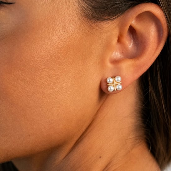 Pendientes Cruz de Perlas para Mujer en Plata de Ley 925 con Baño de Oro BIPE023 - Image 3