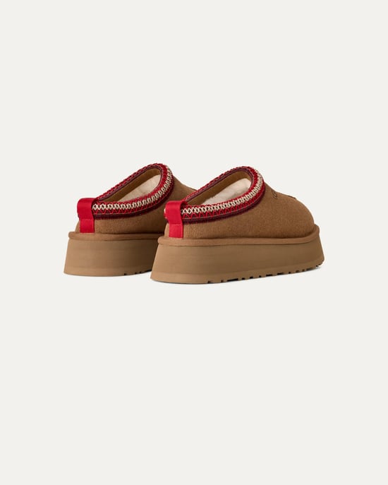 Zapatillas con Detalle de Logo en Marrón - Image 4