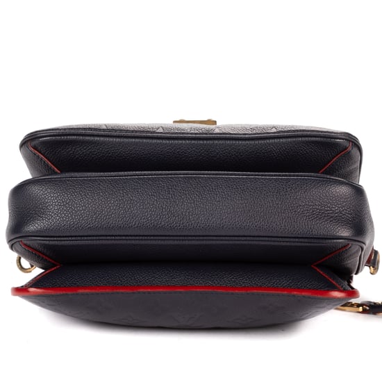 Louis Vuitton Pochette Metis MM en  Marina Cuero de ternero - Image 6
