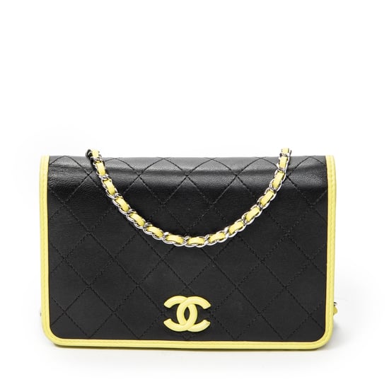 Chanel CC Wallet on Chain en verde claro Cuero de ternero - Image 1